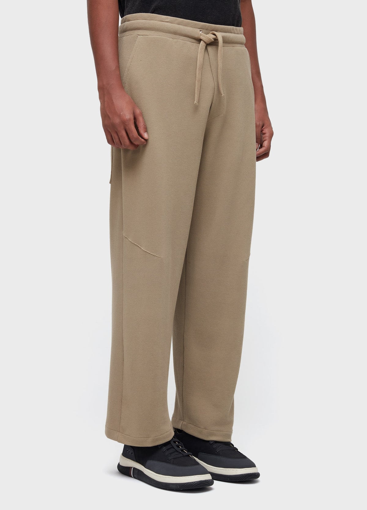 OVER RUSTIC TEXTURE PANTS