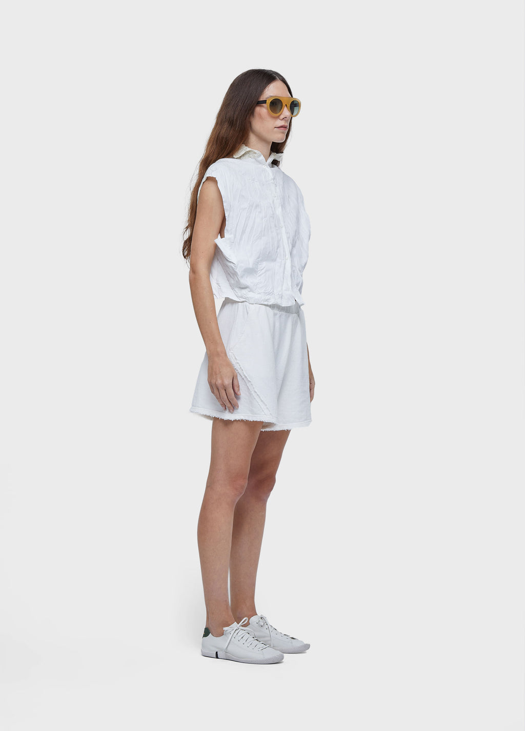 WRINKLED SATIN SLEEVELESS SHIRT + KNIT