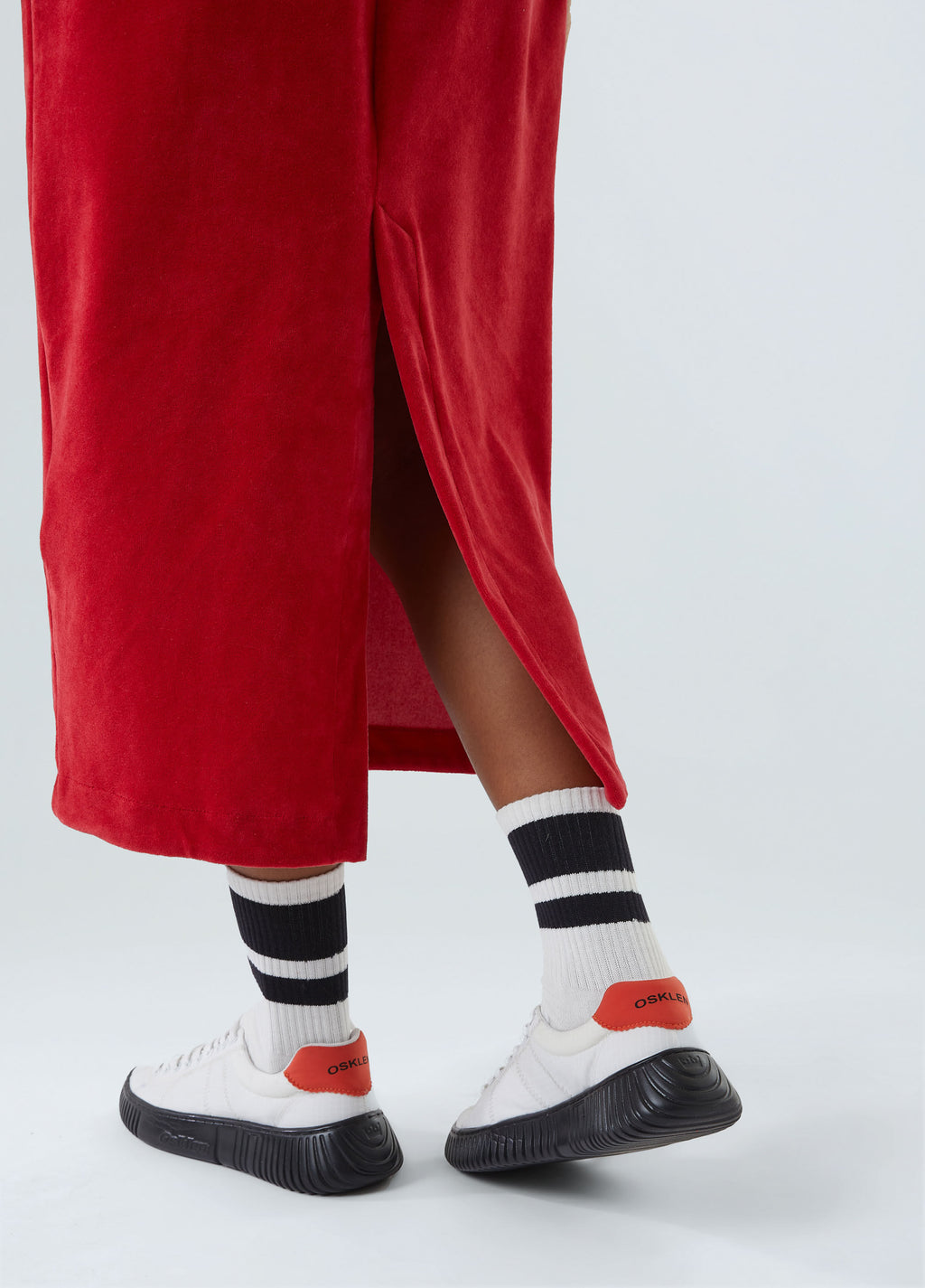 FIT PLUSH DRESS