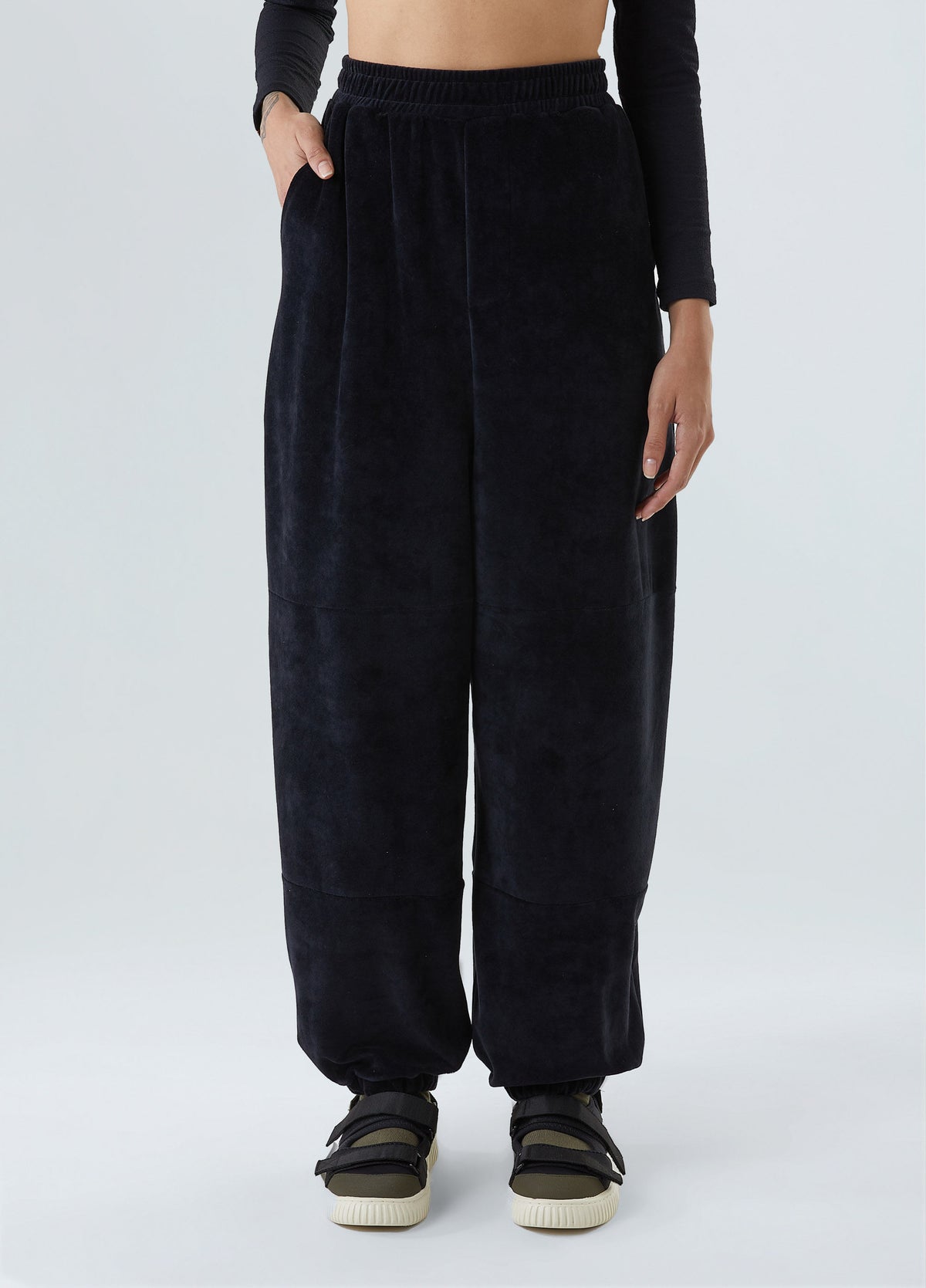 PLUSH JOGGER PANTS