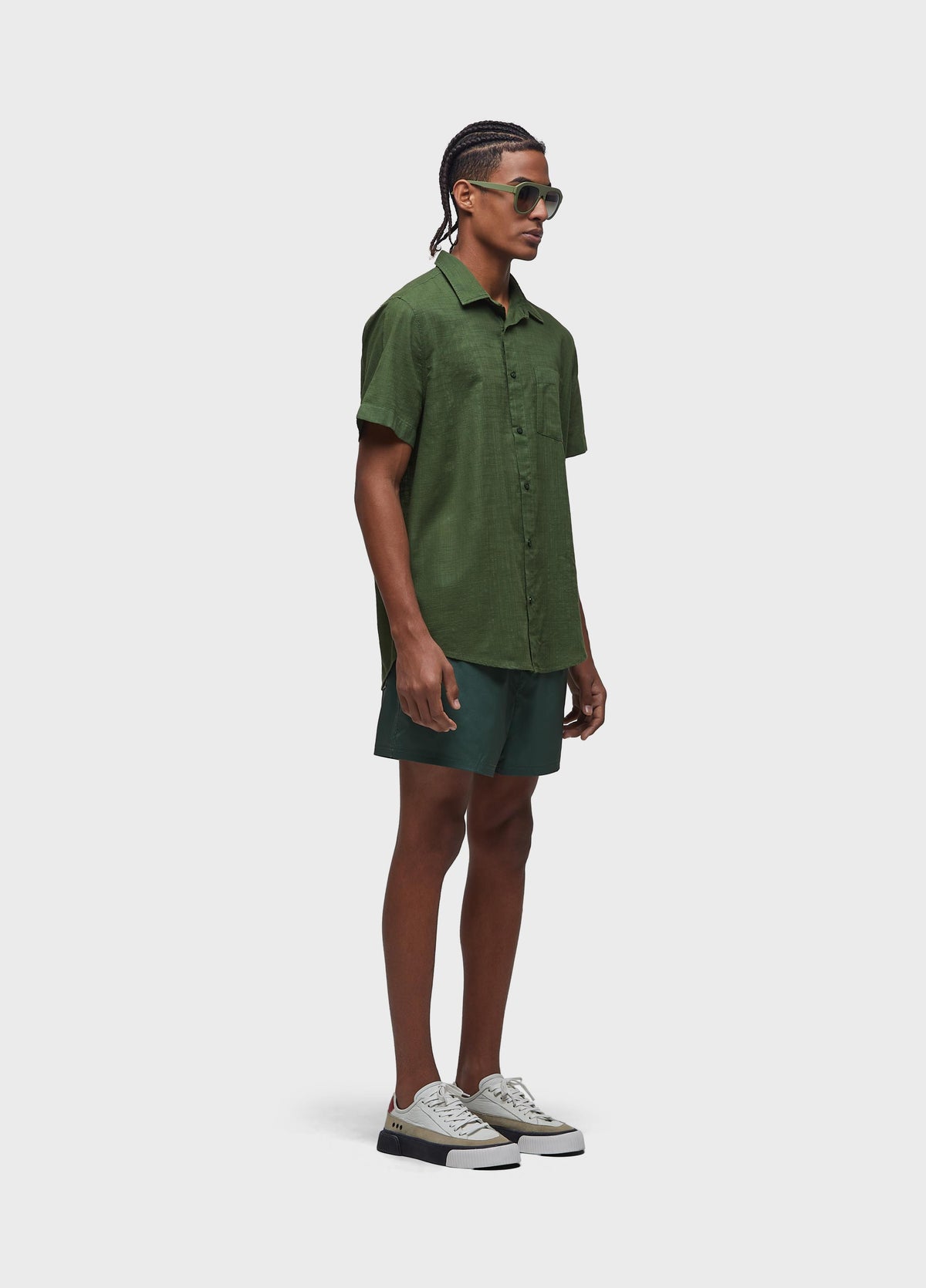 TEXTURED COLOR SS SHIRT
