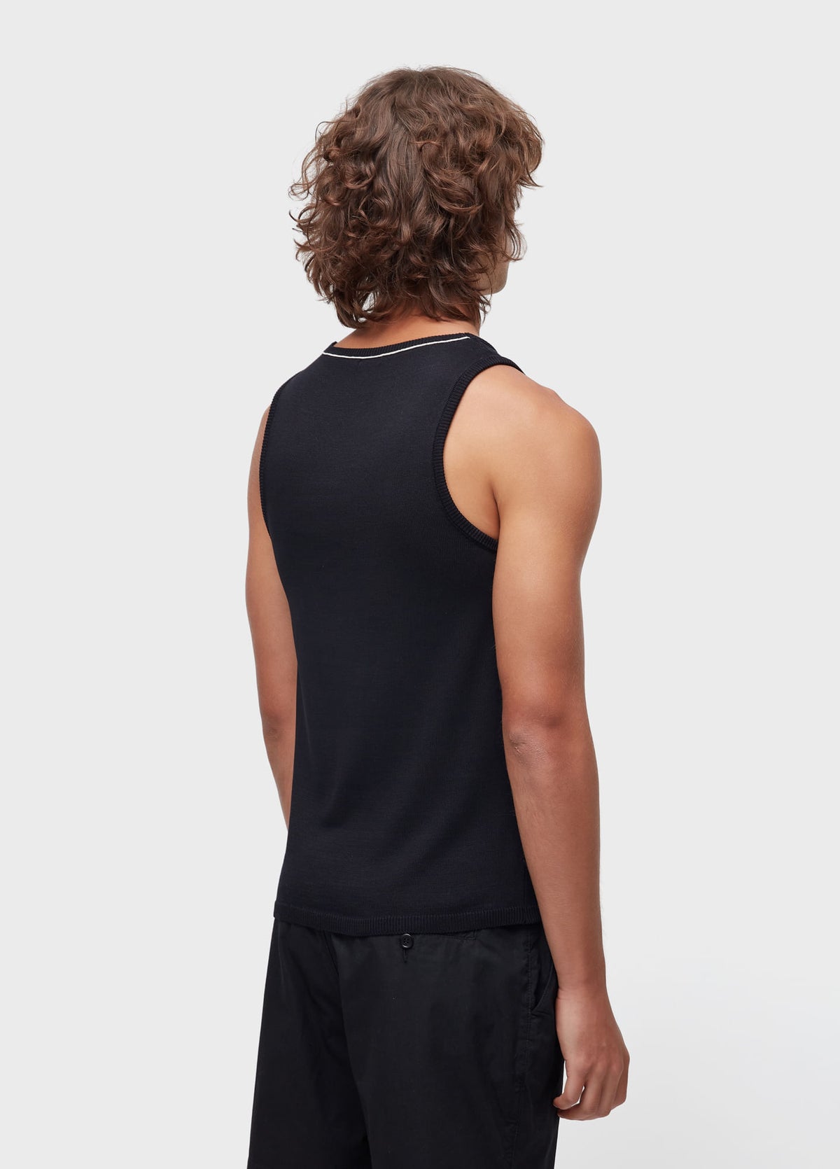 SLIM RIB KNIT TANK TOP