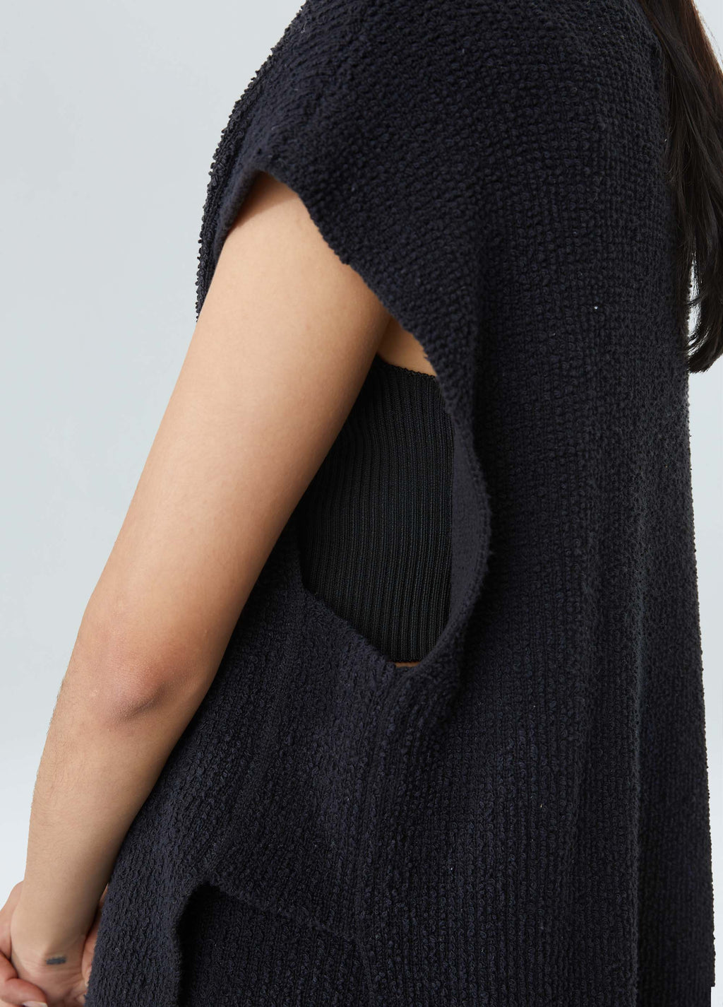 BOUCLÉ KNIT VEST