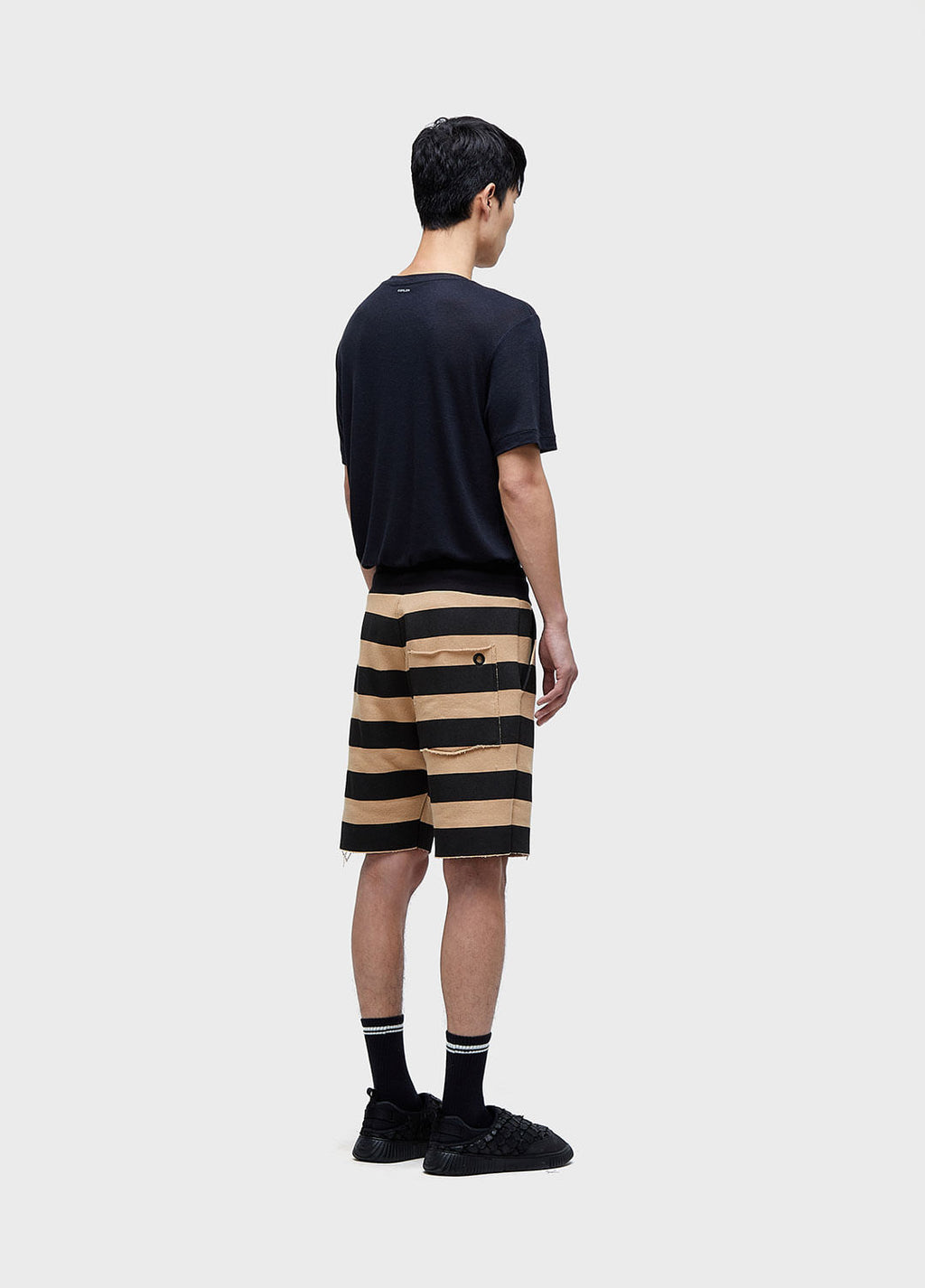 OVERSIZED STRIPED CASUAL BERMUDA SHORTS