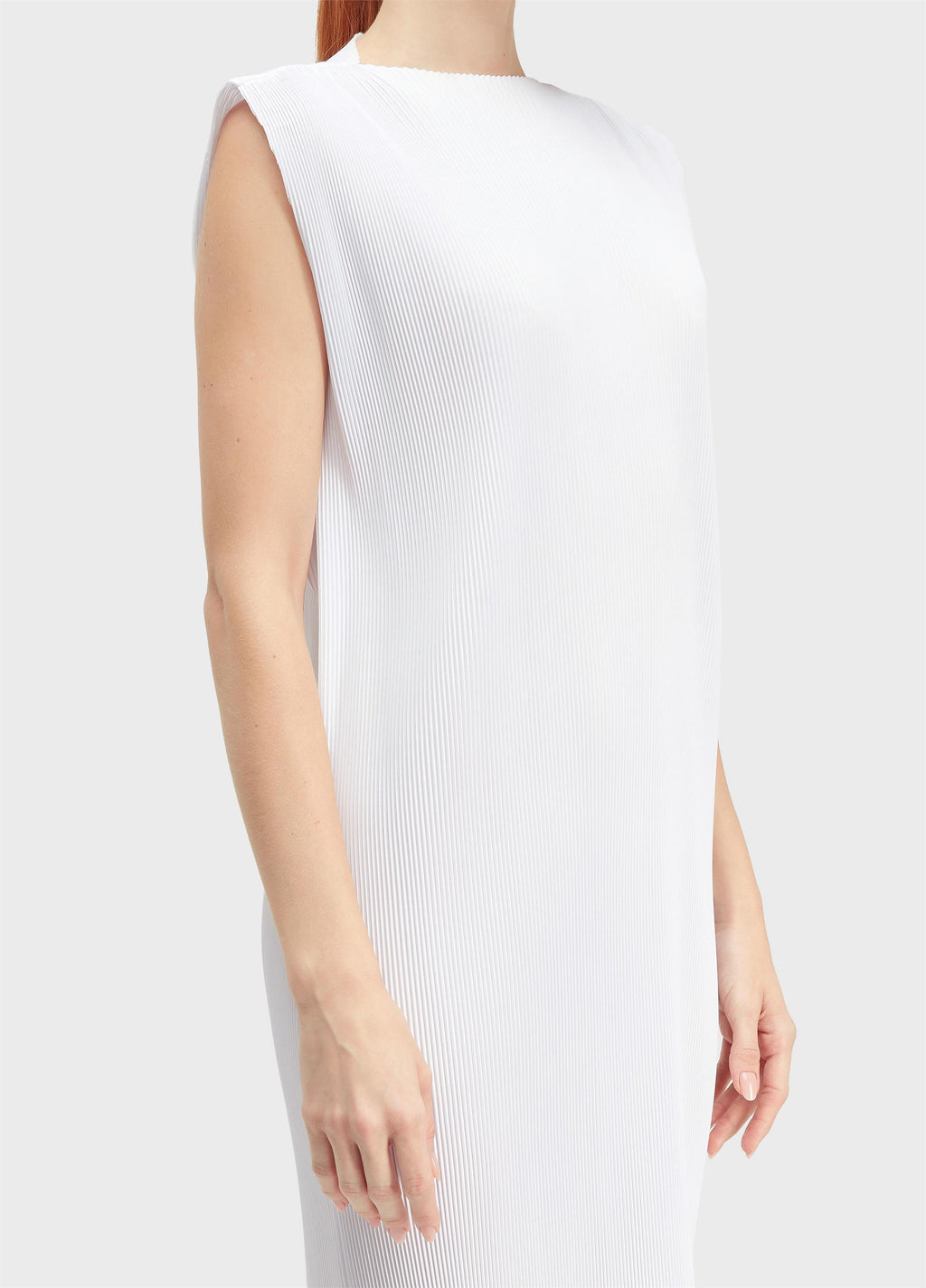 SHORT PLEATED DRESS