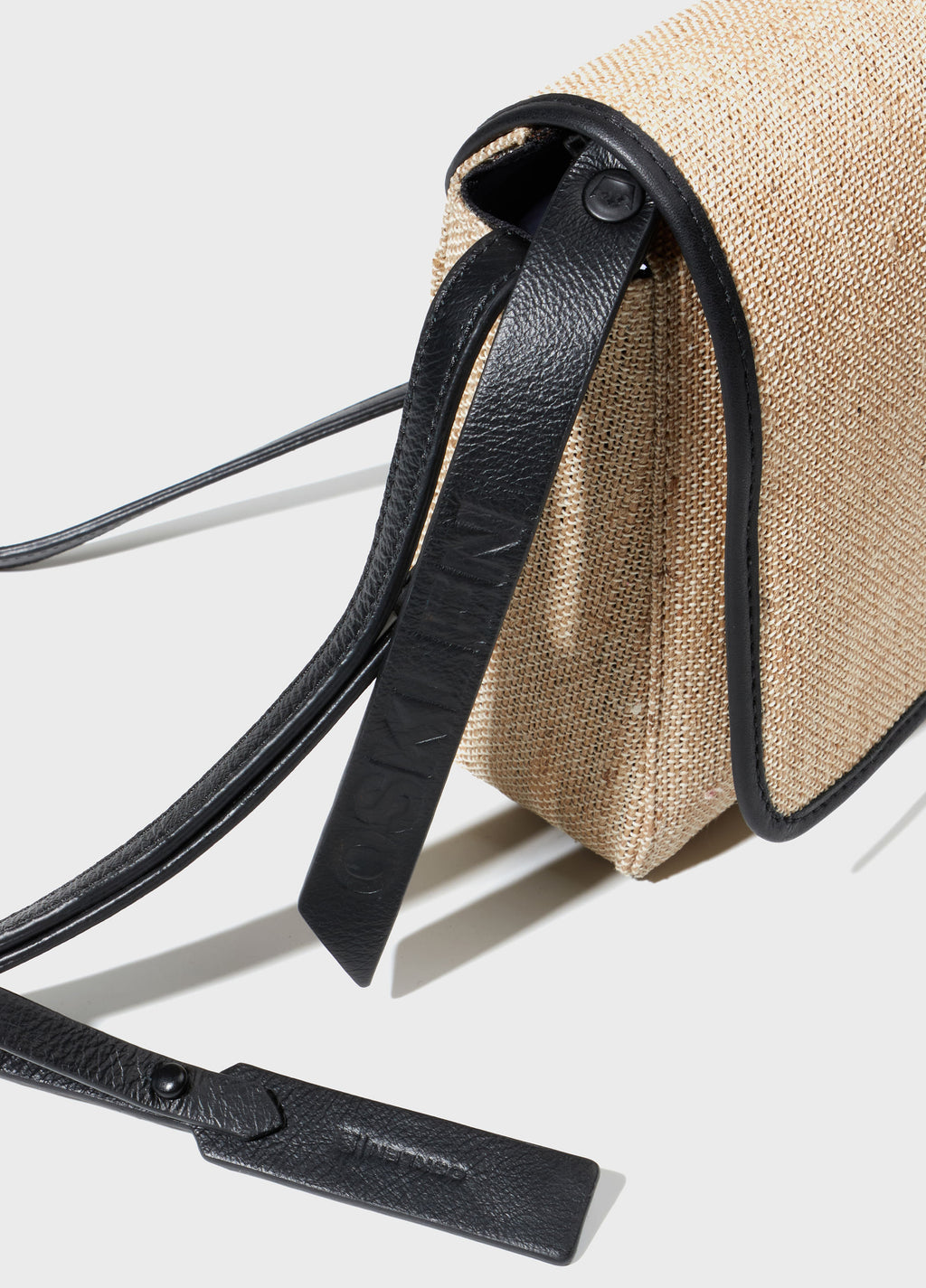JUTE MESSENGER BAG