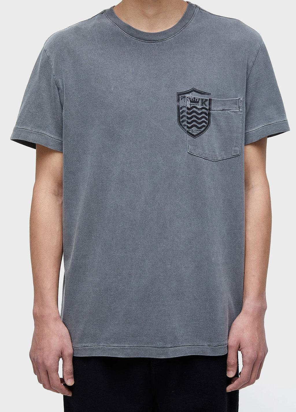COAT OF ARMS POCKET T-SHIRT