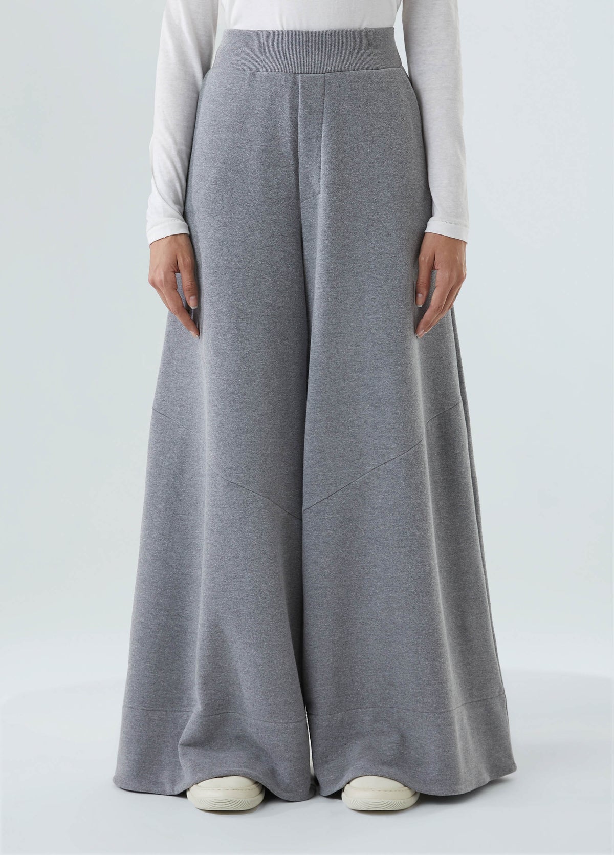 WOMEN'S HEATHER GREY FLEECE JOGGERS