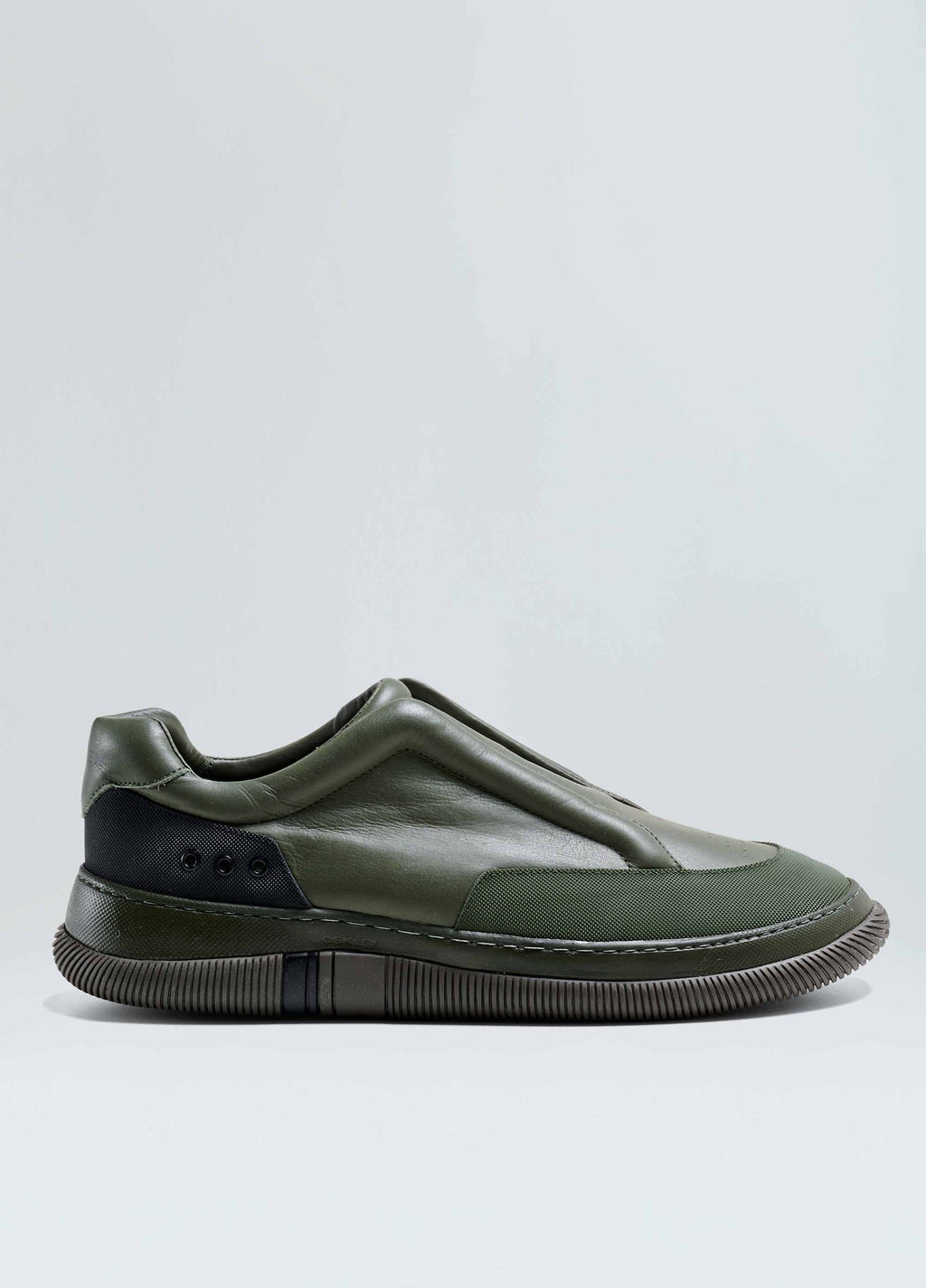 HYBRID PLAIN SNEAKER M