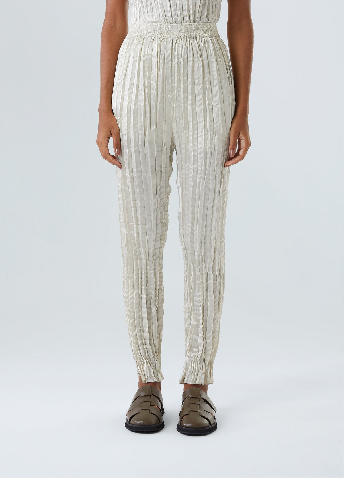 WRINKLED SATIN PANTS
