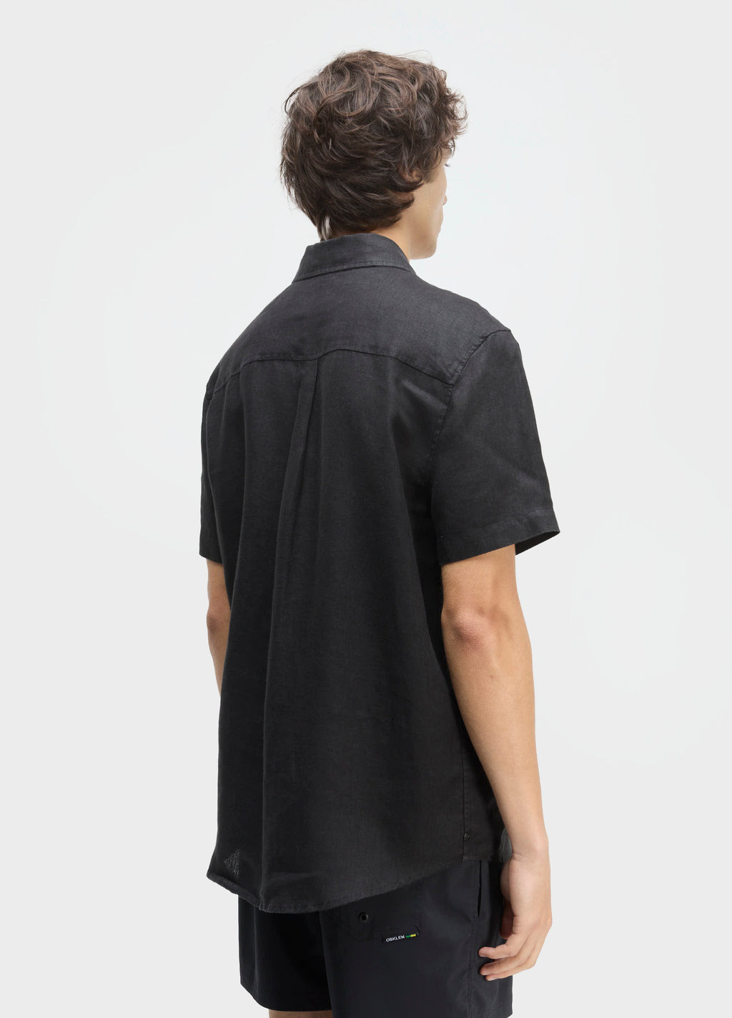 CLASSIC LINEN SHORT SLEEVE SHIRT