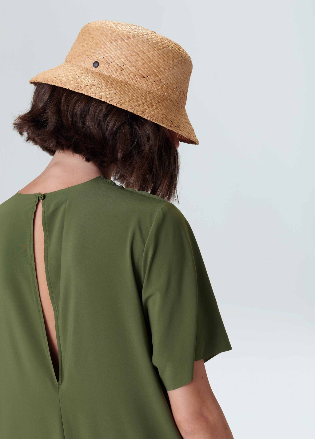 SUPERLIGHT SHORT-SLEEVED JUMPSUIT