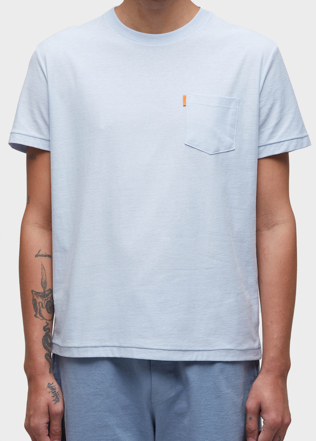 WASHED T-SHIRT WITH POCKET SPOT