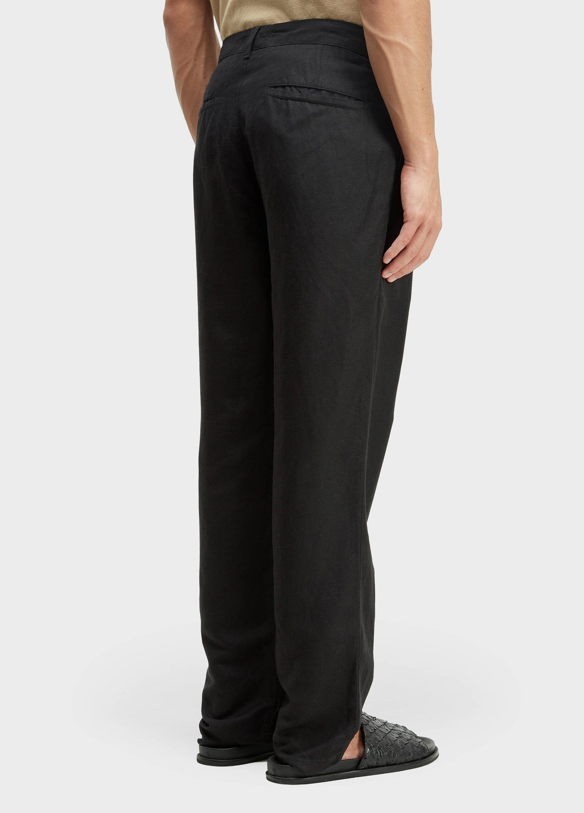 FLUID LINEN TAILORED TROUSERS