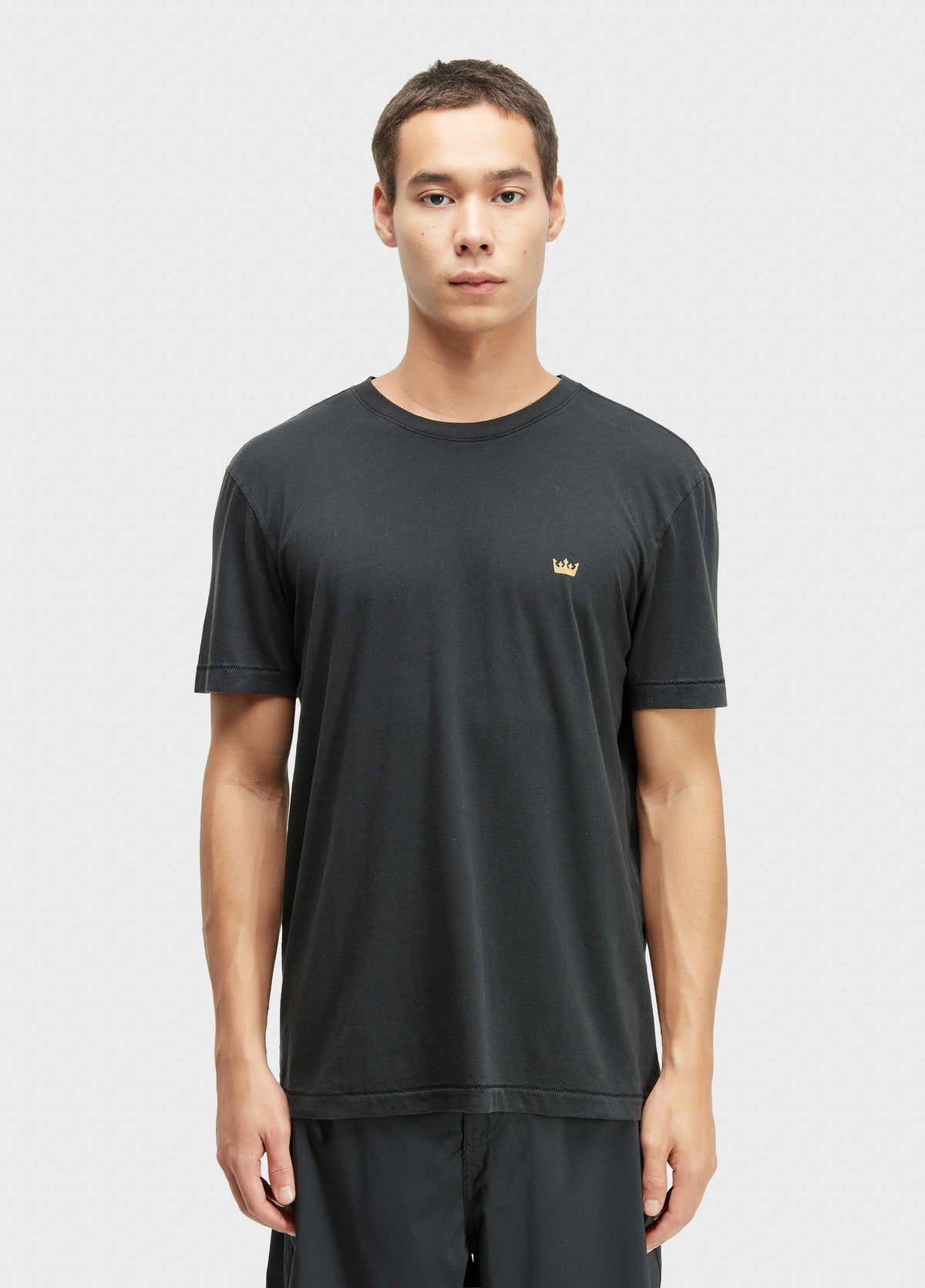SOFT USED GOLD CROWN T-SHIRT S/S