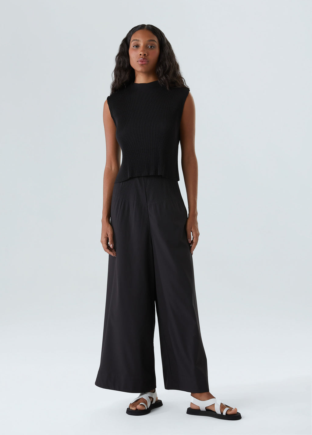 PLEATED TROUSERS