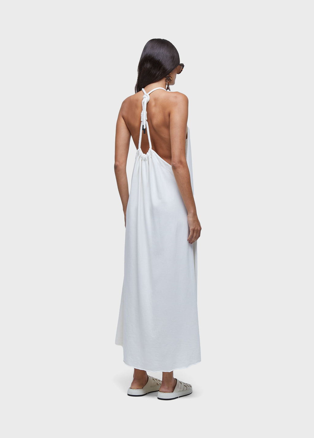 NAKED-BACK DRESS