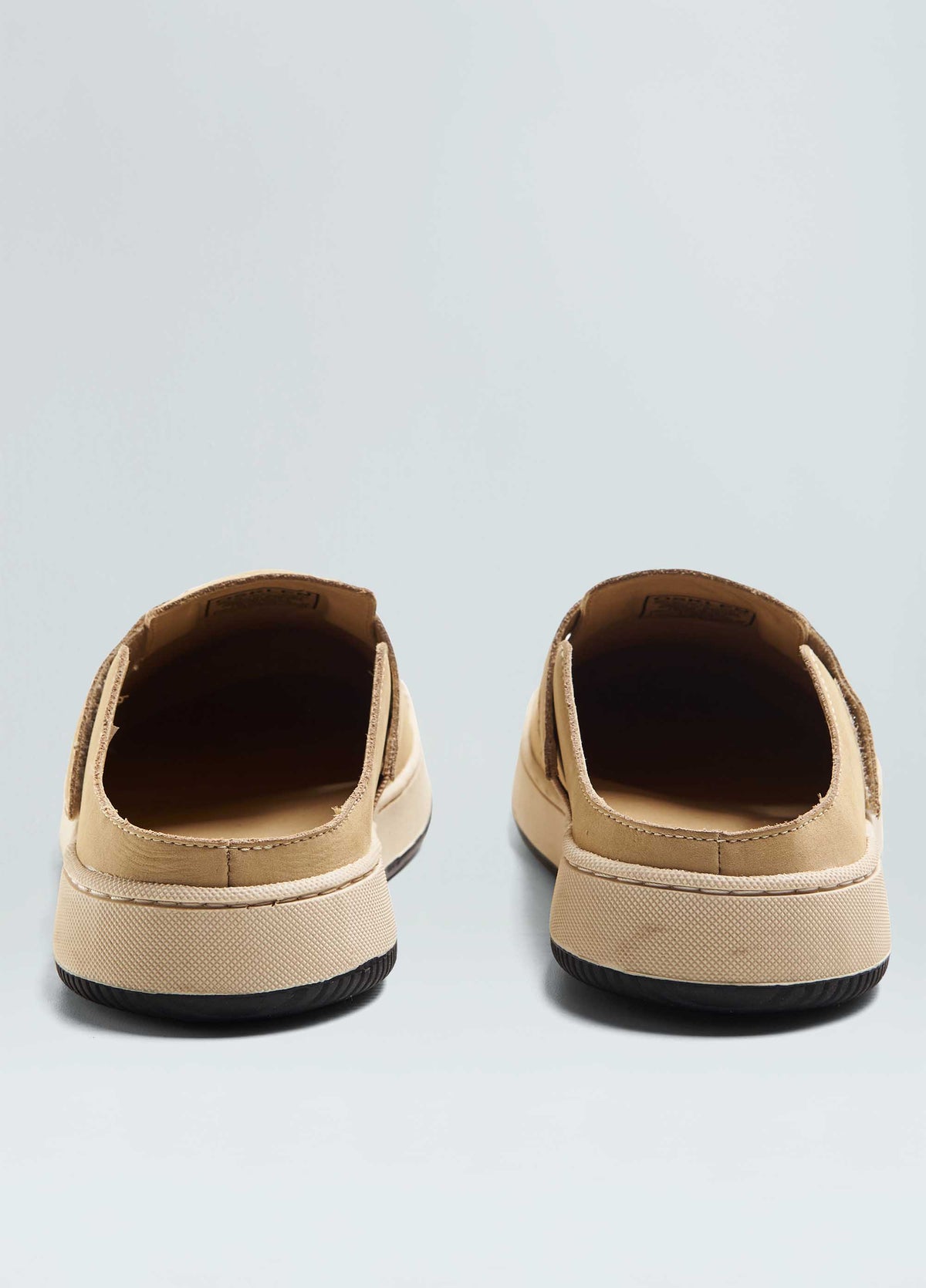 SOHO CLOG SNEAKERS