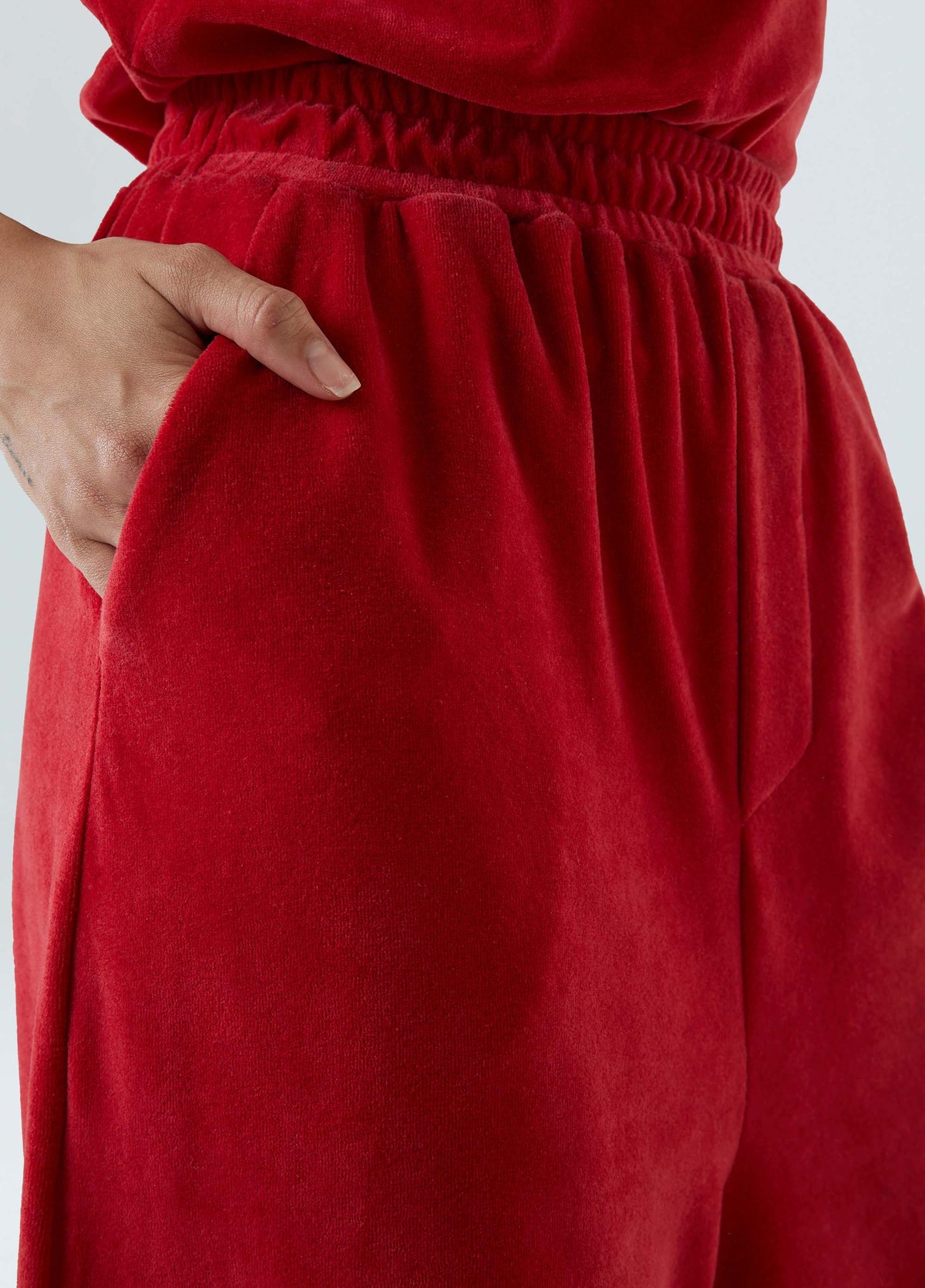 PLUSH JOGGER PANTS
