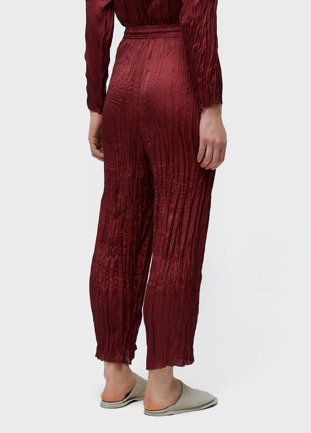 WRINKLED DOUBLE-FACED SATIN STRAIGHT-LEG PANTS