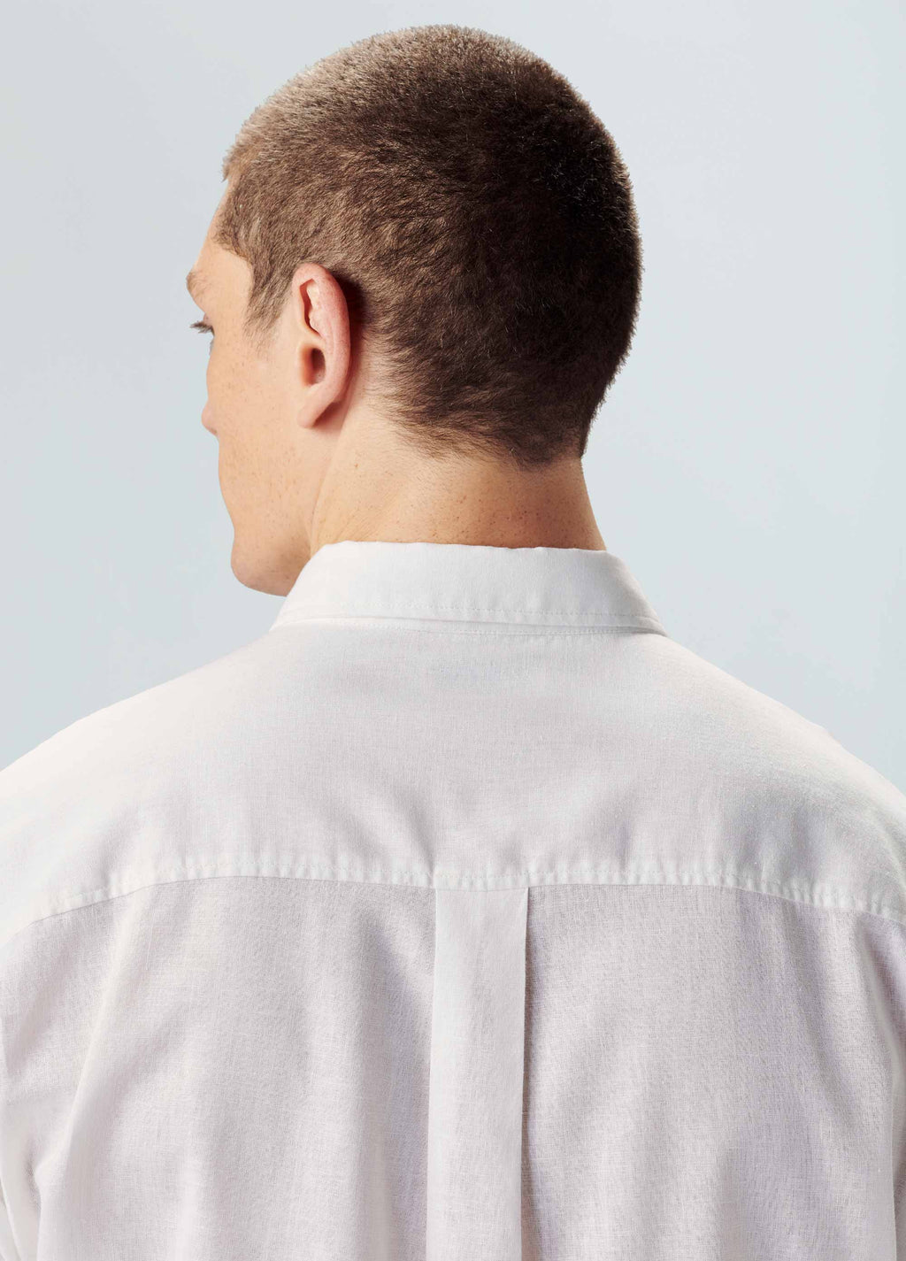 LOCAL EMBROIDERED LONG-SLEEVED SHIRT