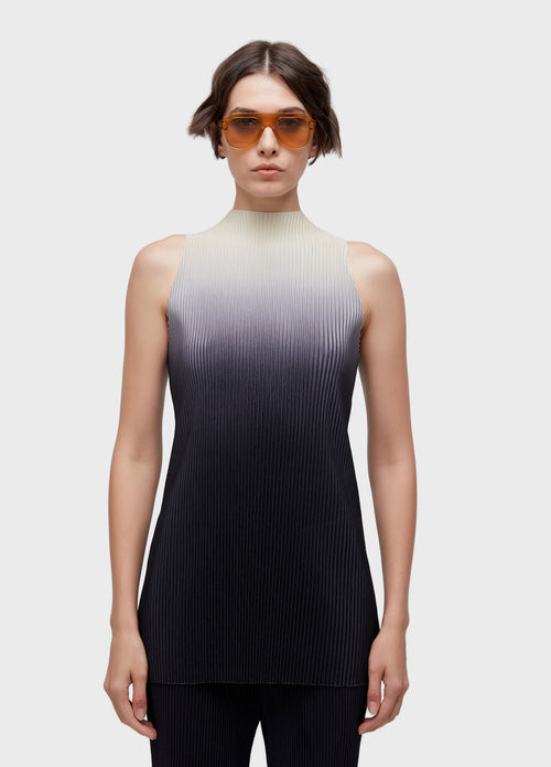 DEGRADÉ PLEATED RAGLAN BLOUSE