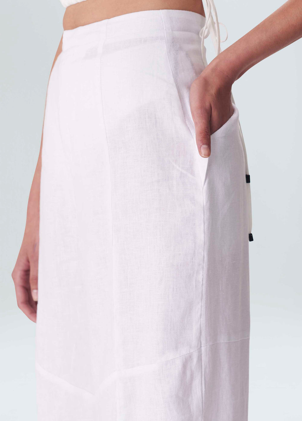 PANTS CUT-OUT SUIT