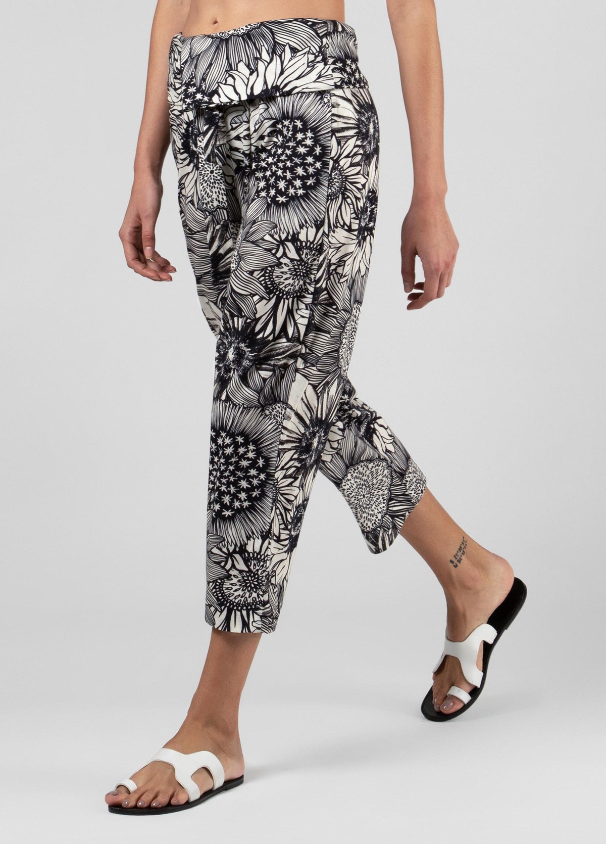 SUNFLOWER LIGHT PANTS
