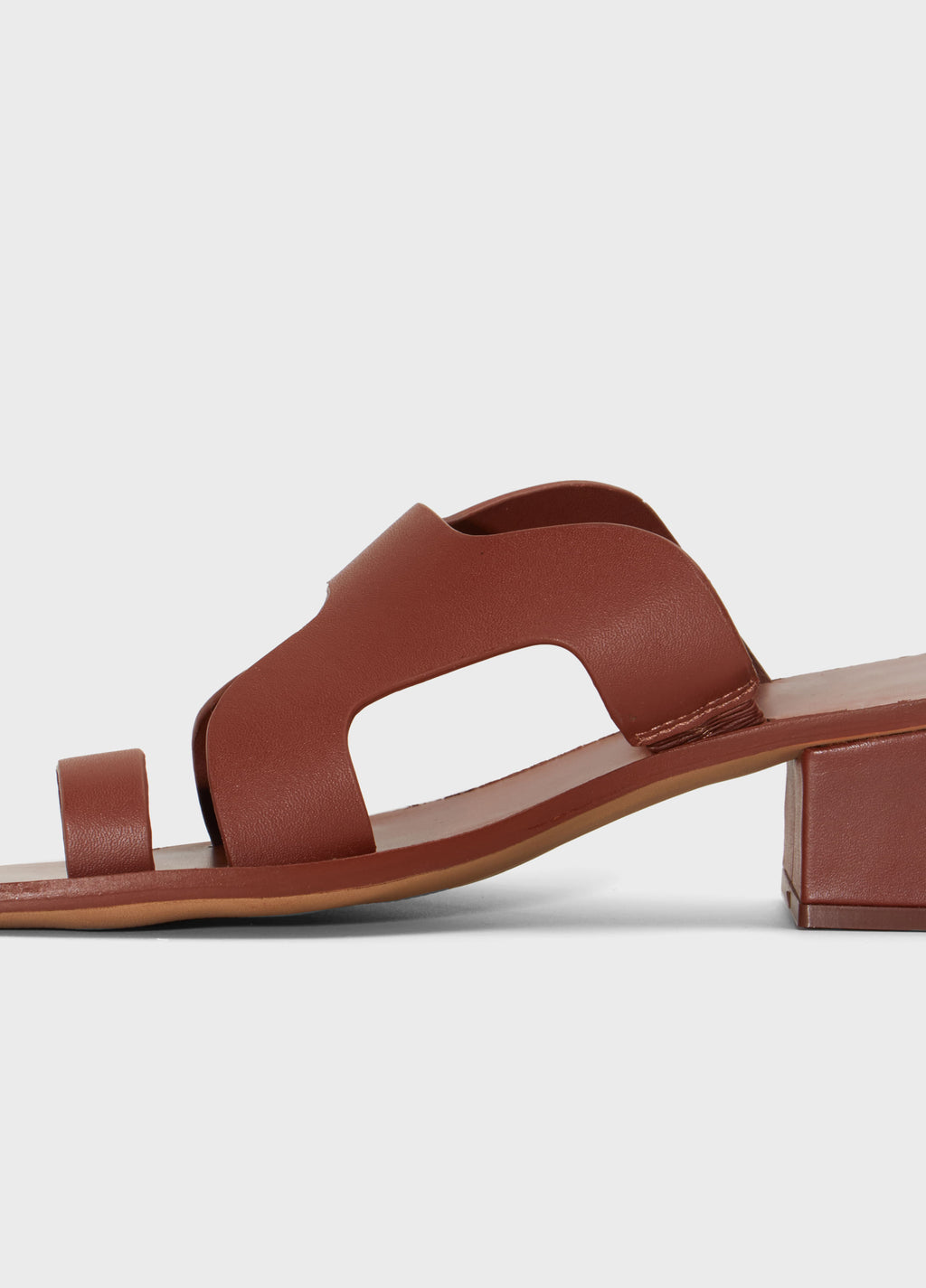 BOARDWALK HEEL SANDAL