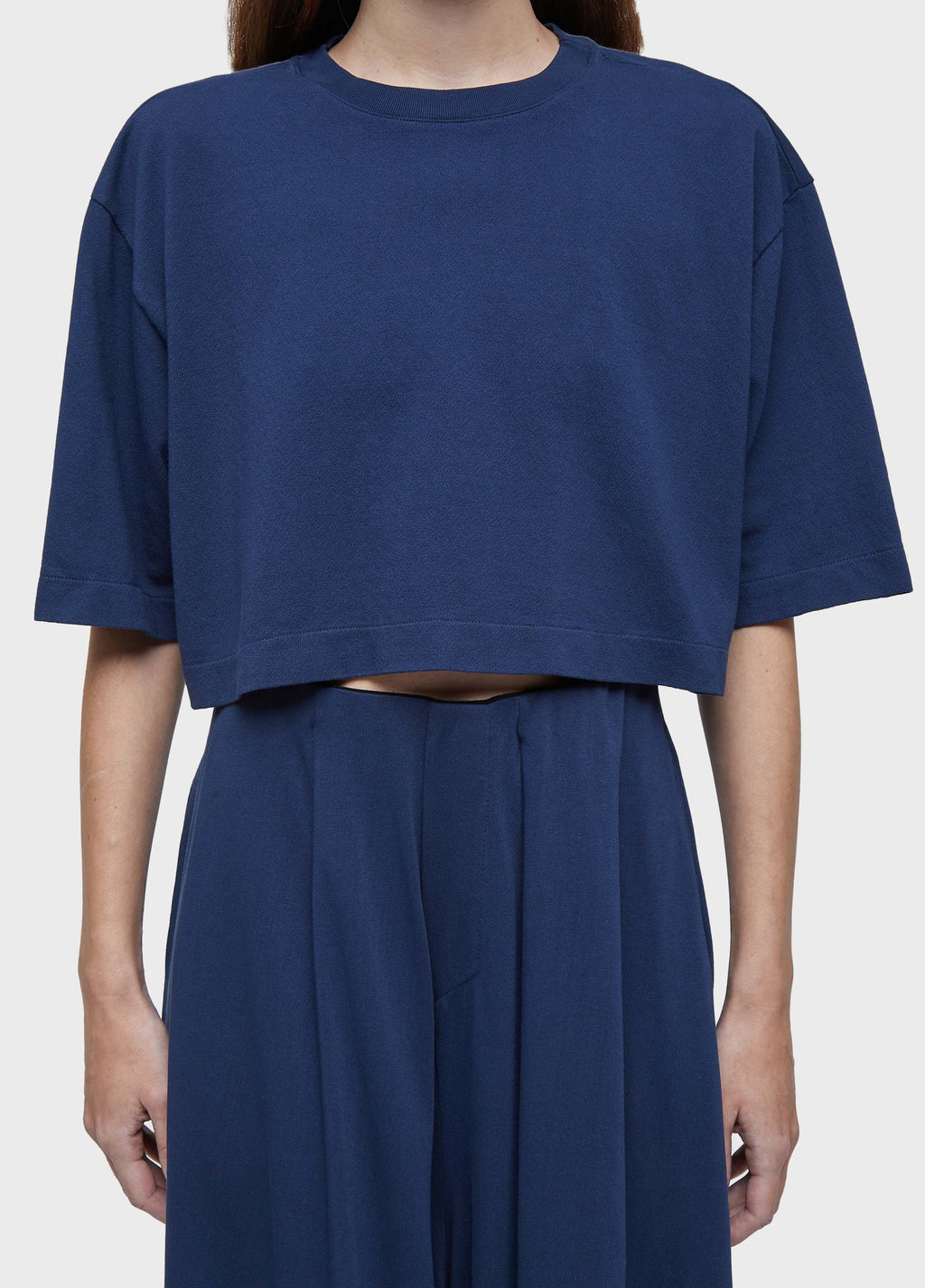 NAVY OVER T-SHIRT