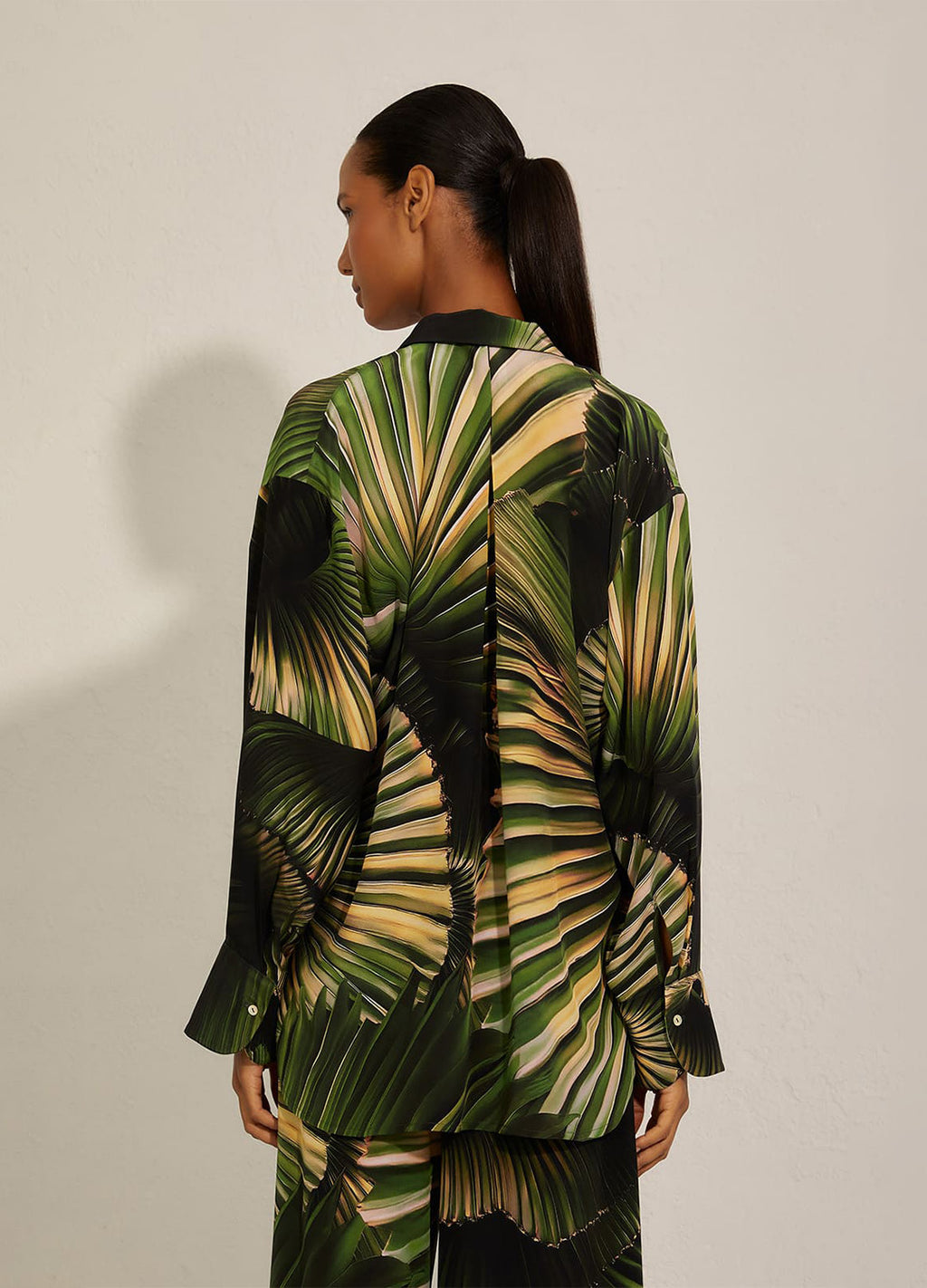 OVERSIZED SILK SHIRT