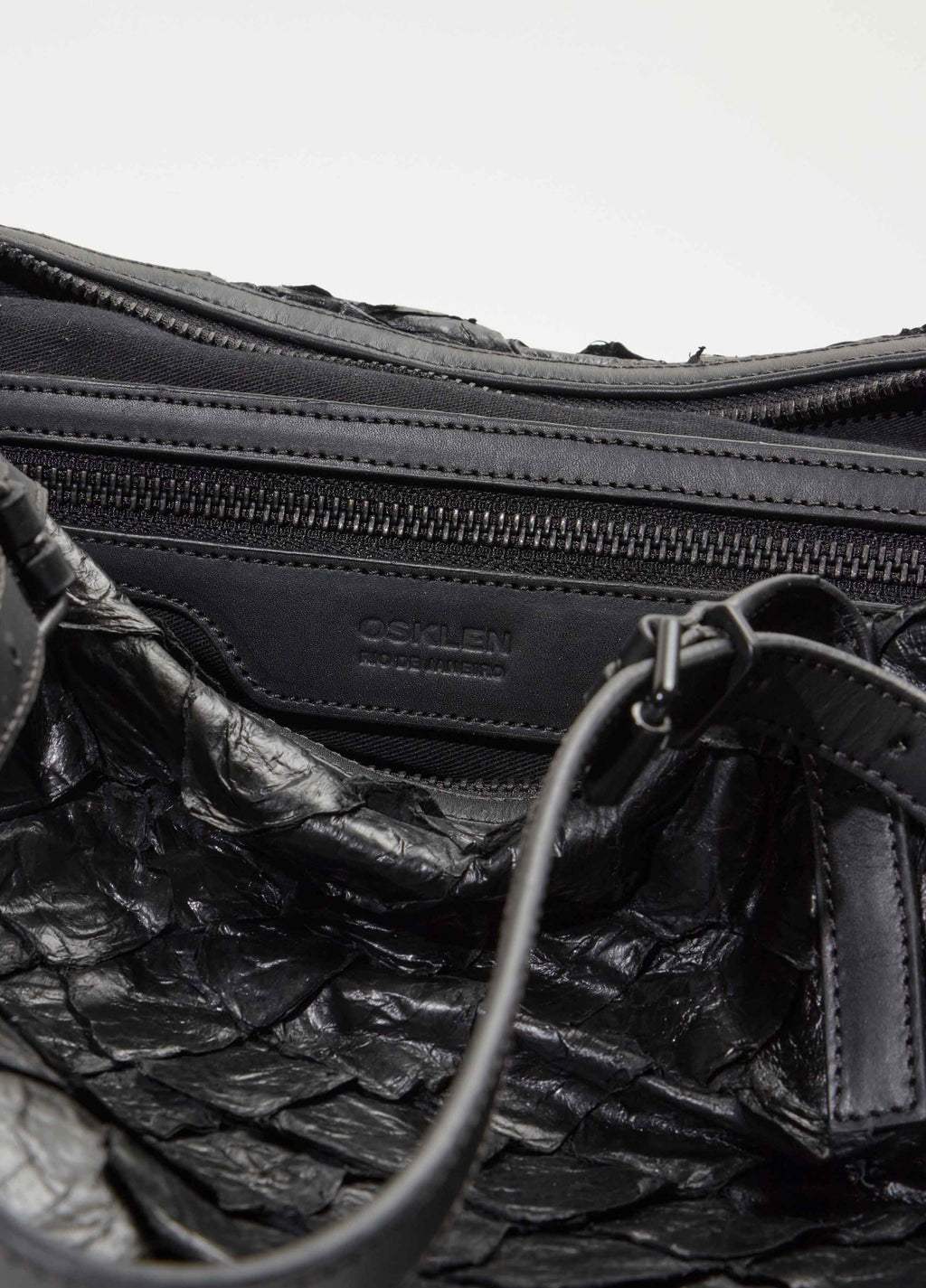 PIRARUCU SHOULDER BAG