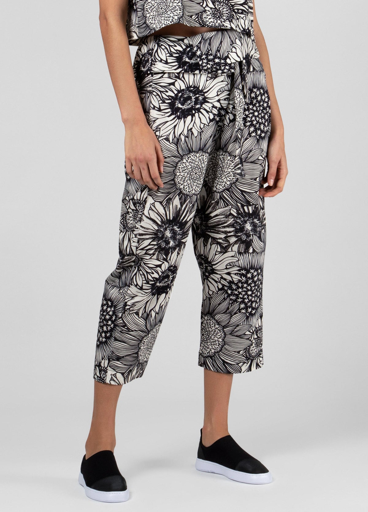 SUNFLOWER LIGHT PANTS